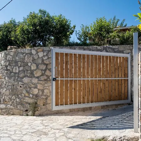 Lazar Holiday home *