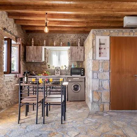 Сasa de vacaciones Lazar Lefkáda